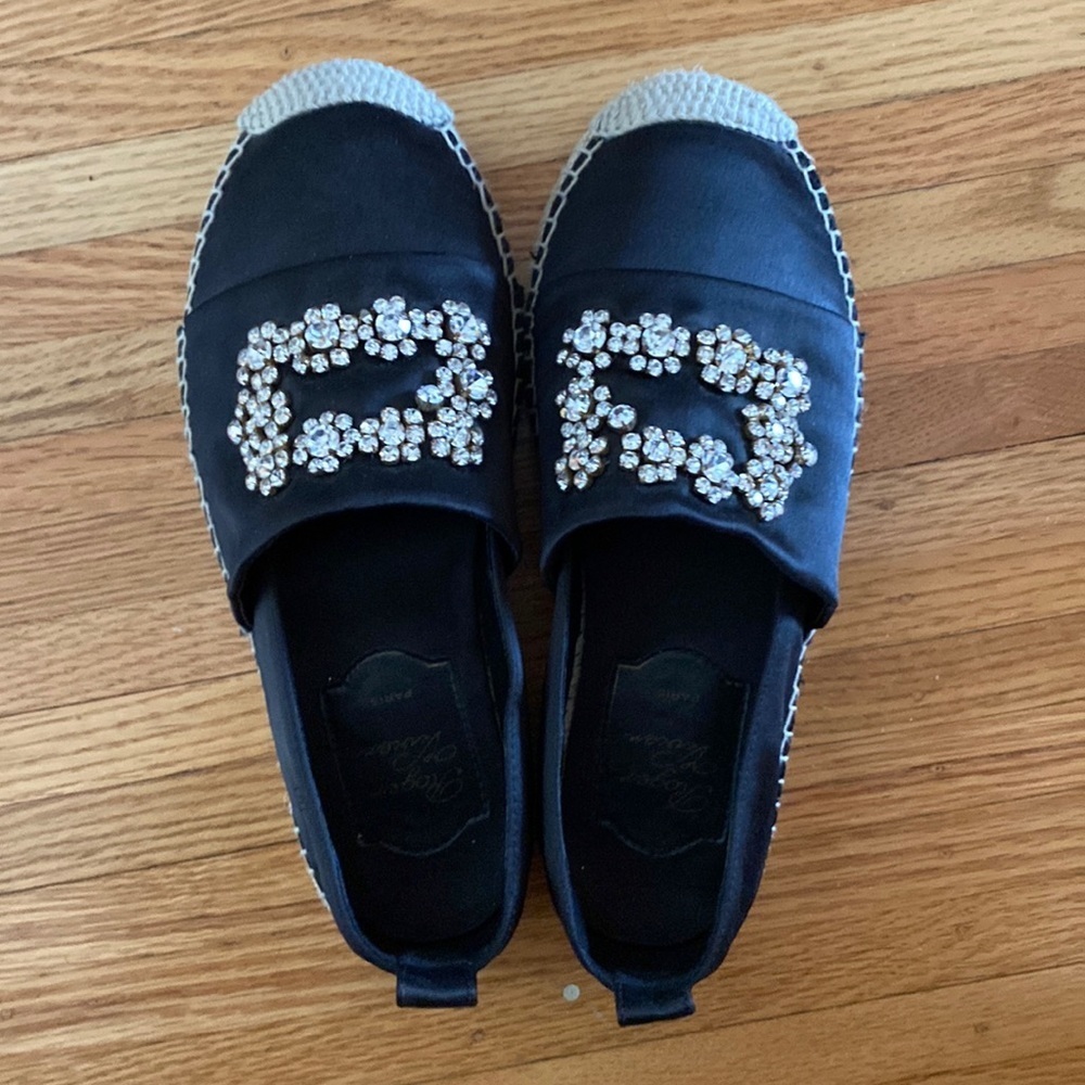 ROGER VIVIER Paris Flower Strass Satin Espadrillas. Leather interior. Sz 5.5-6